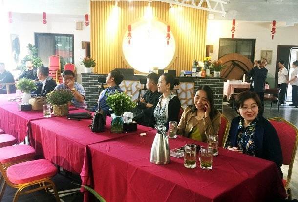四川何氏2020年中秋茶话会顺利举行