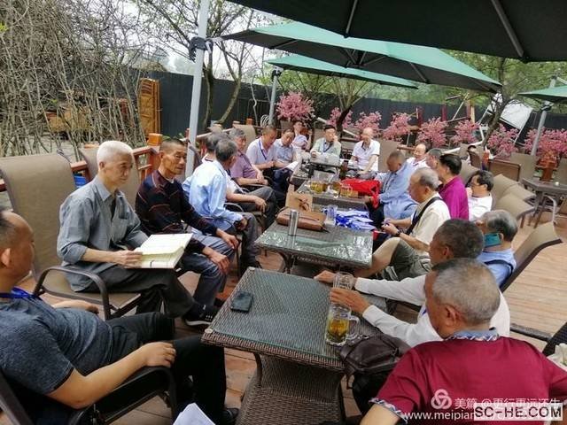 四川何氏宗亲会2019中秋联谊活动